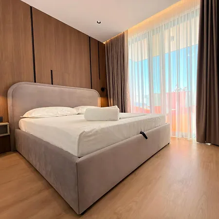 Apartment Luxury Seafront - Vacation Vibes Sarande